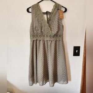 🌸NWT SHEIN frenchy Sage green mini v neck dress with lace detail Size L